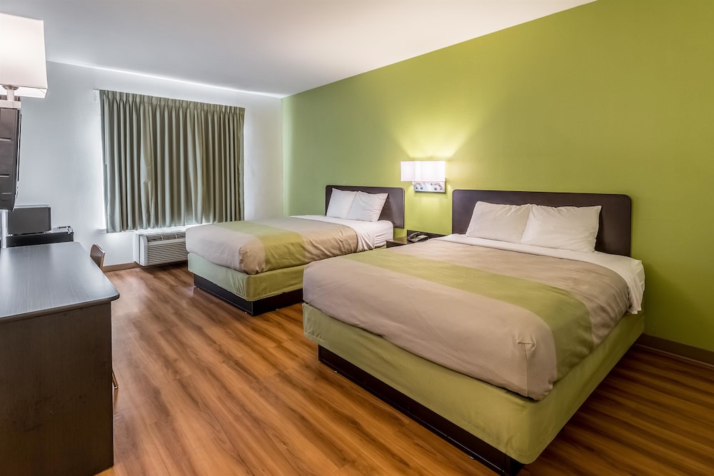 Motel6 North Richland Hills, TX - NE Fort Worth 24/42