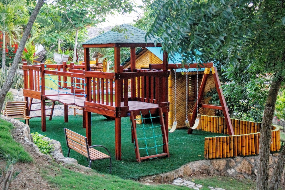 Nativa Bambu Ecolodge 60/76