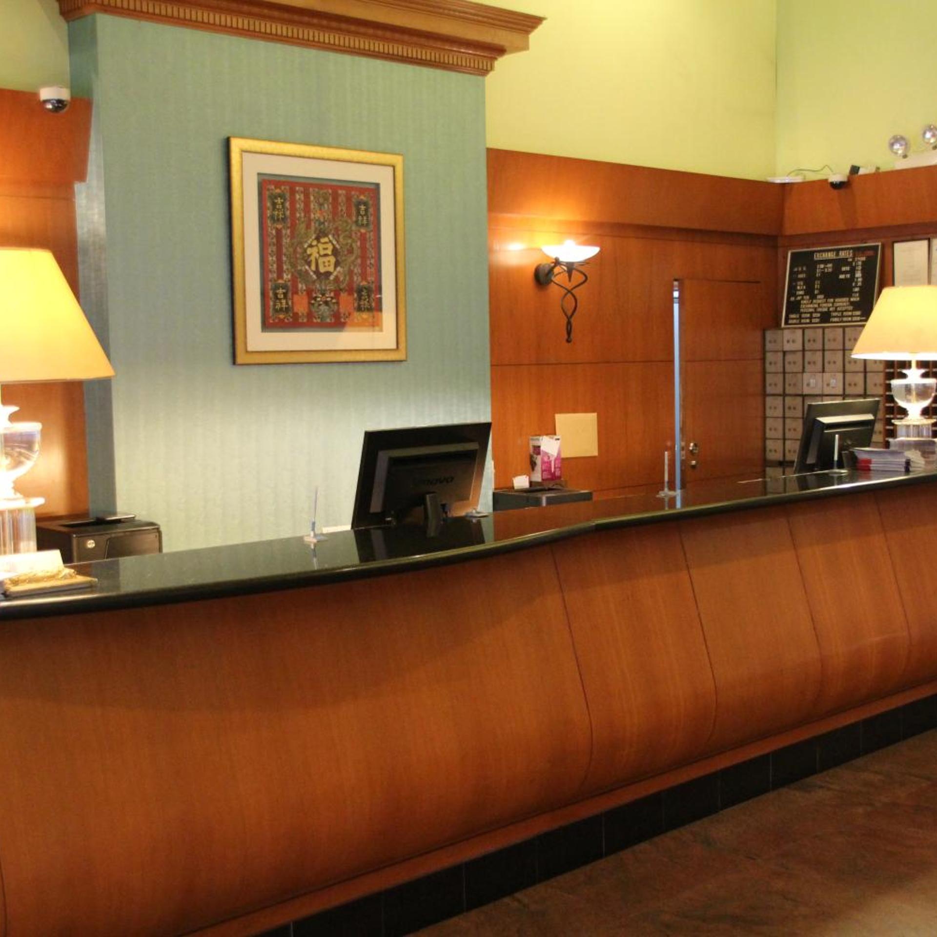 Strand Hotel 11/53