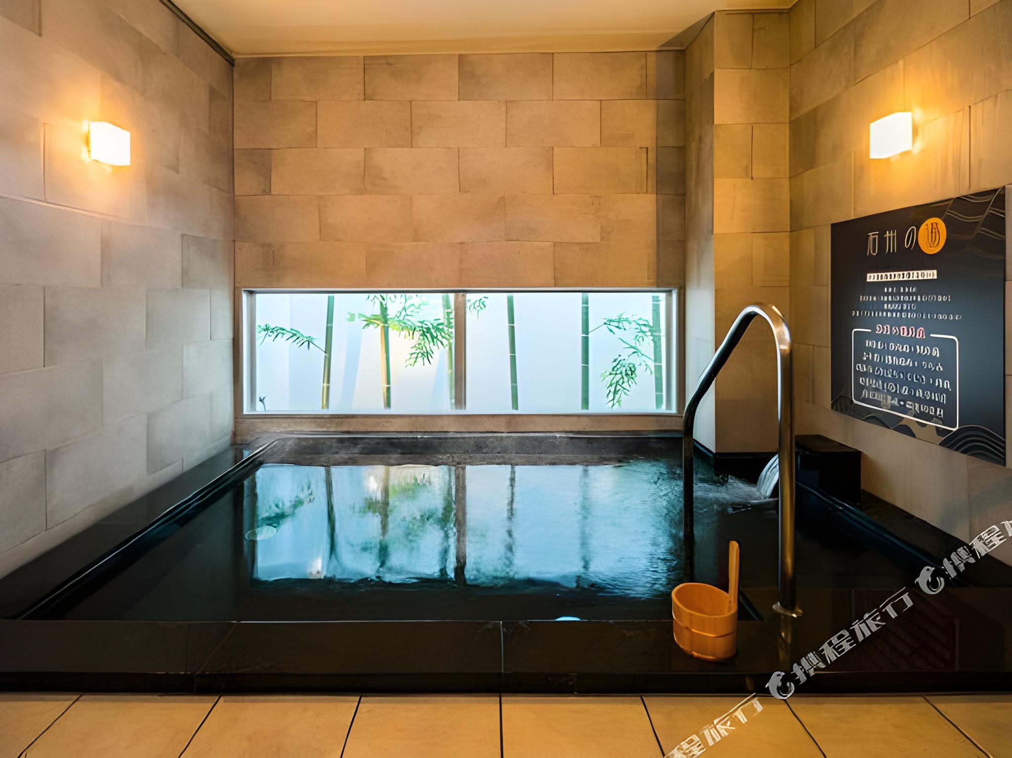 Super Hotel Gotsu Ekimae 21/25