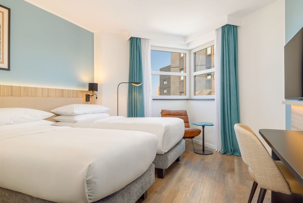 STANDARD, TWIN BEDS