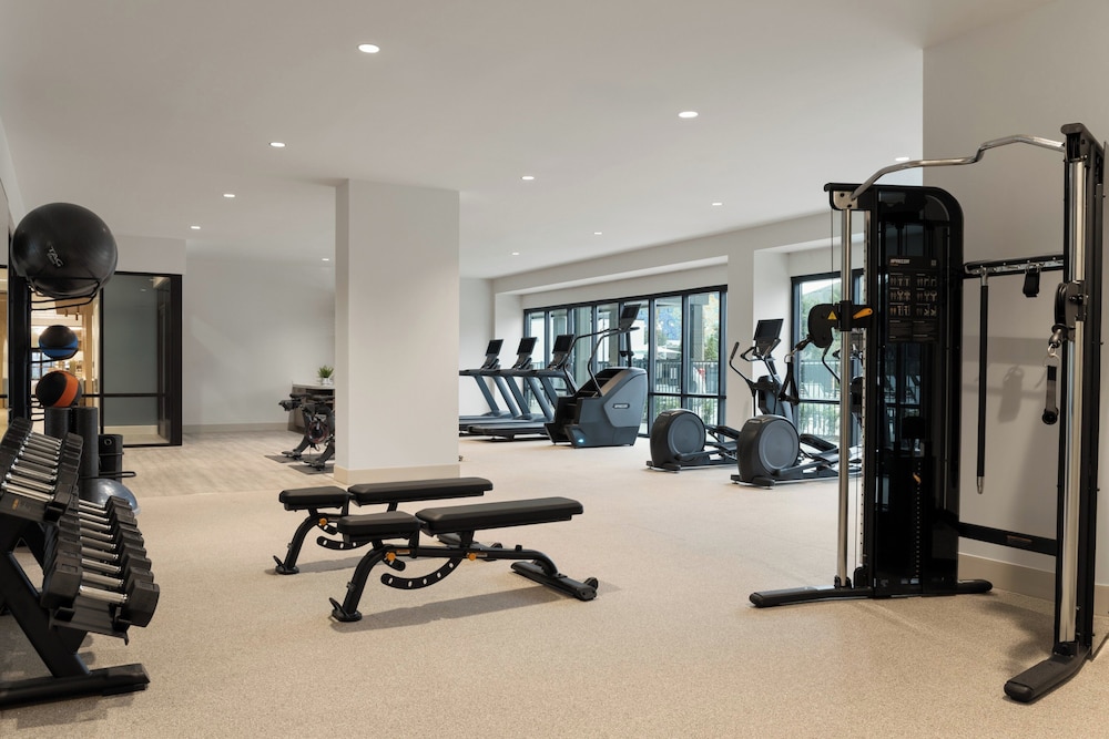 Staybridge Suites Orlando Universal Blvd By Ihg 24/50
