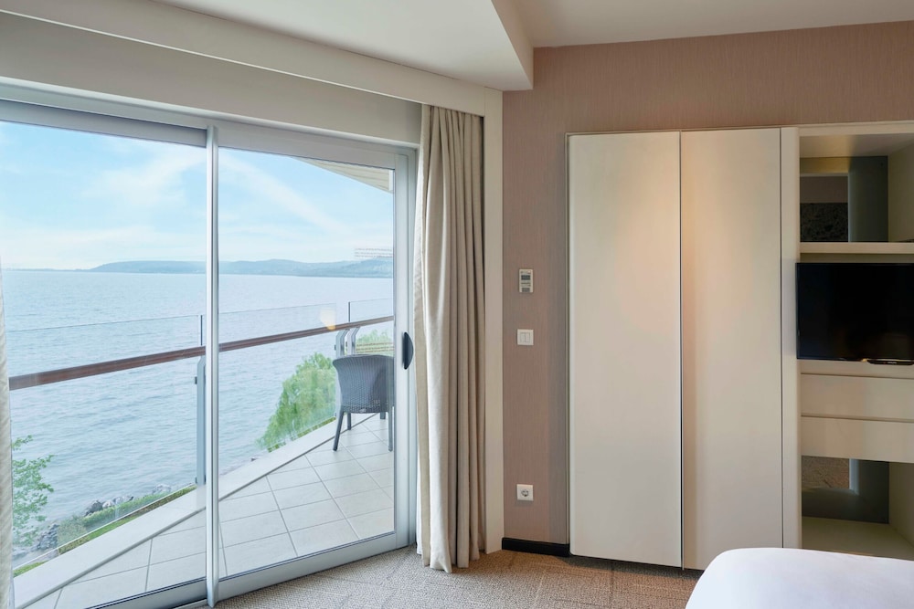 Richmond Nua Wellness-Spa 18/66