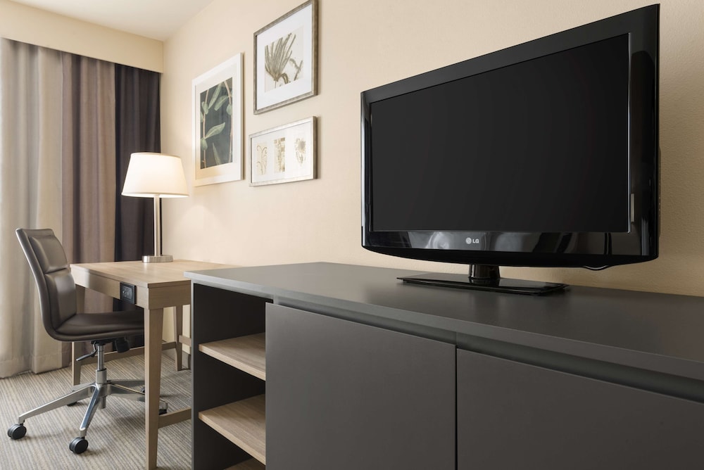 Country Inn Suites By Radisson Milwaukee Airport Wi 49/50