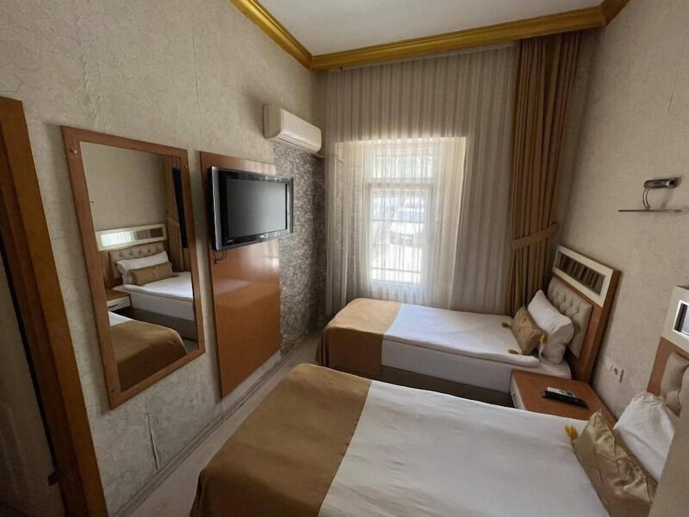 Vatan Hotel 13/28