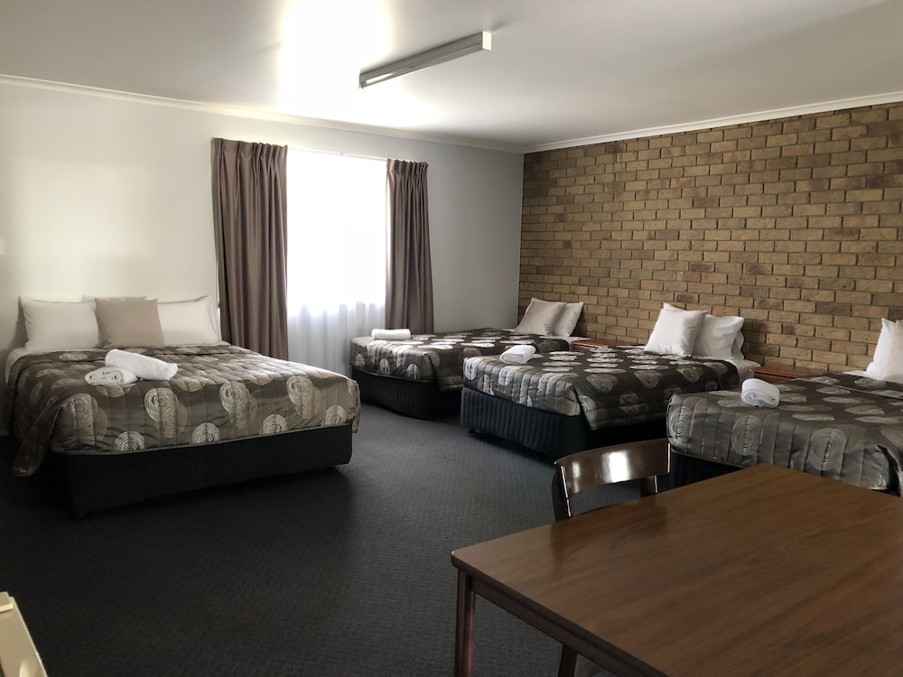 True Blue Motor Inn 19/32