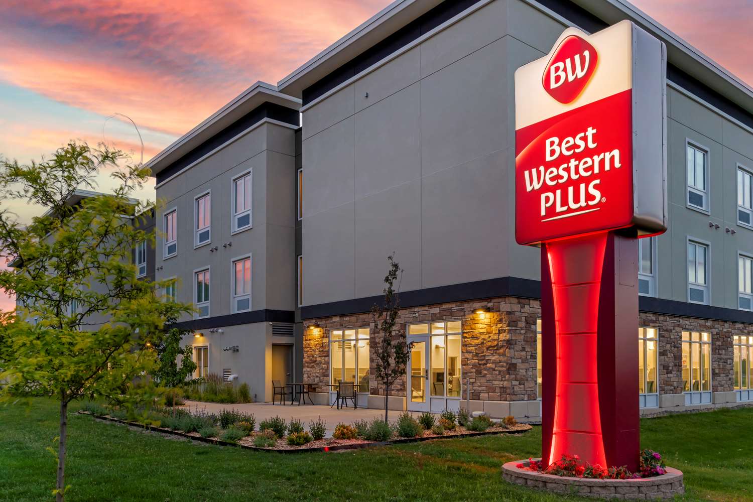 Best Western Plus Isanti in ISANTI - MN
