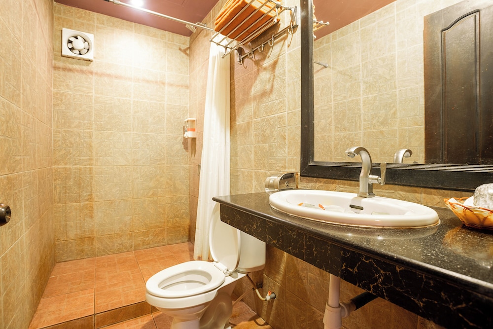 Golden Butterfly Villa 48/50