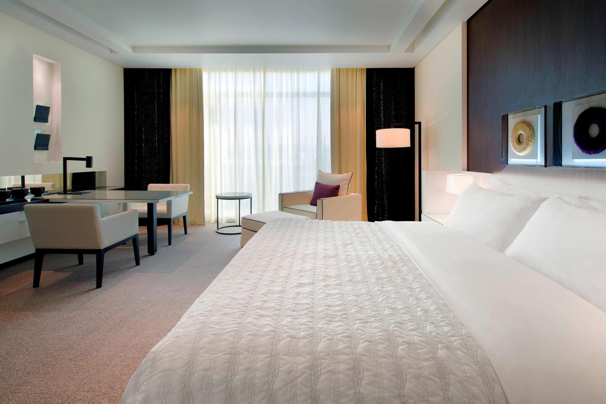 غرفة قياسية بسرير مزدوج، Le Meridien Dubai Hotel and Conference Centre 2/7