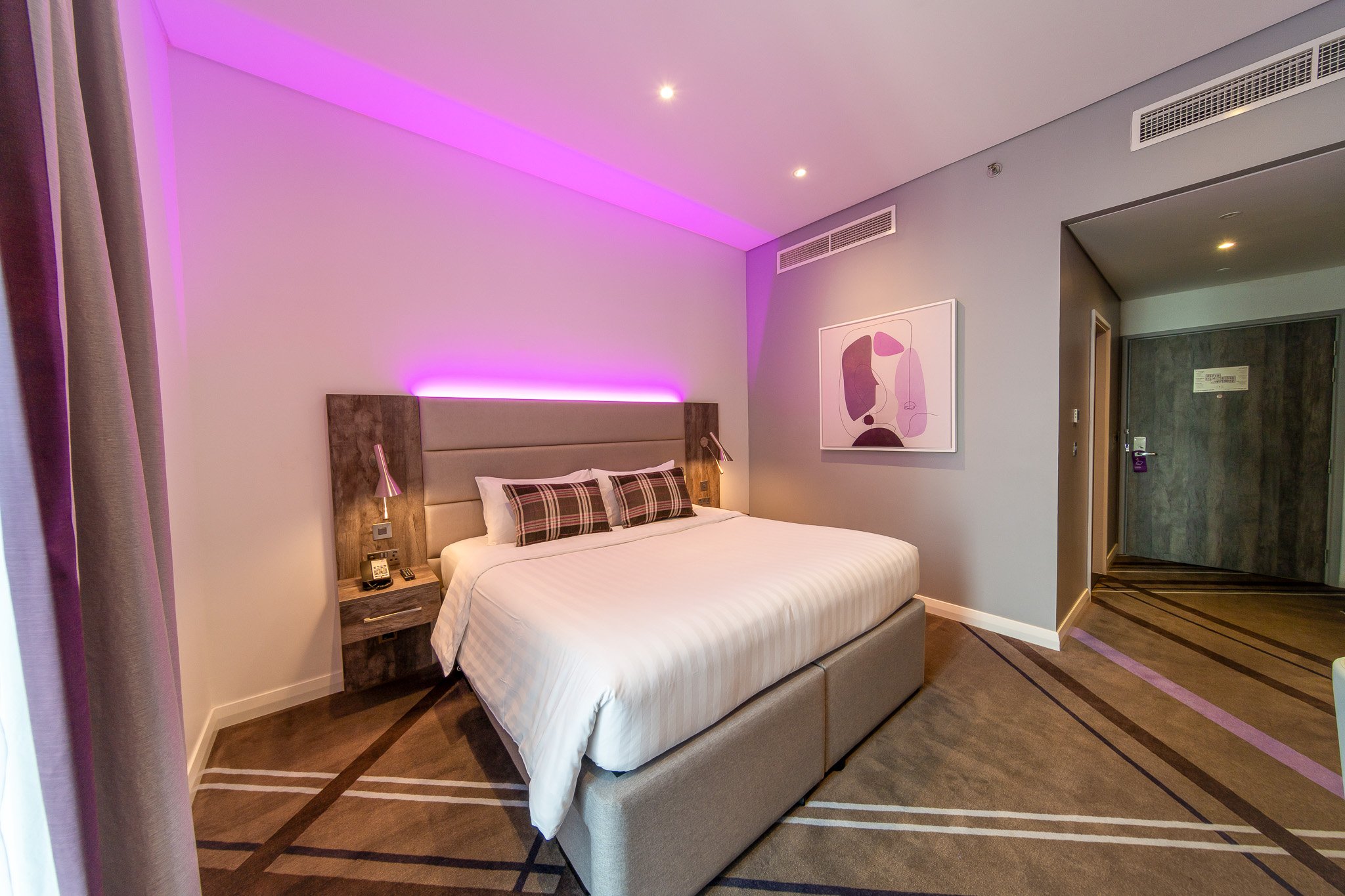 Premier Inn Dubai Barsha Heights Hotel 5/14