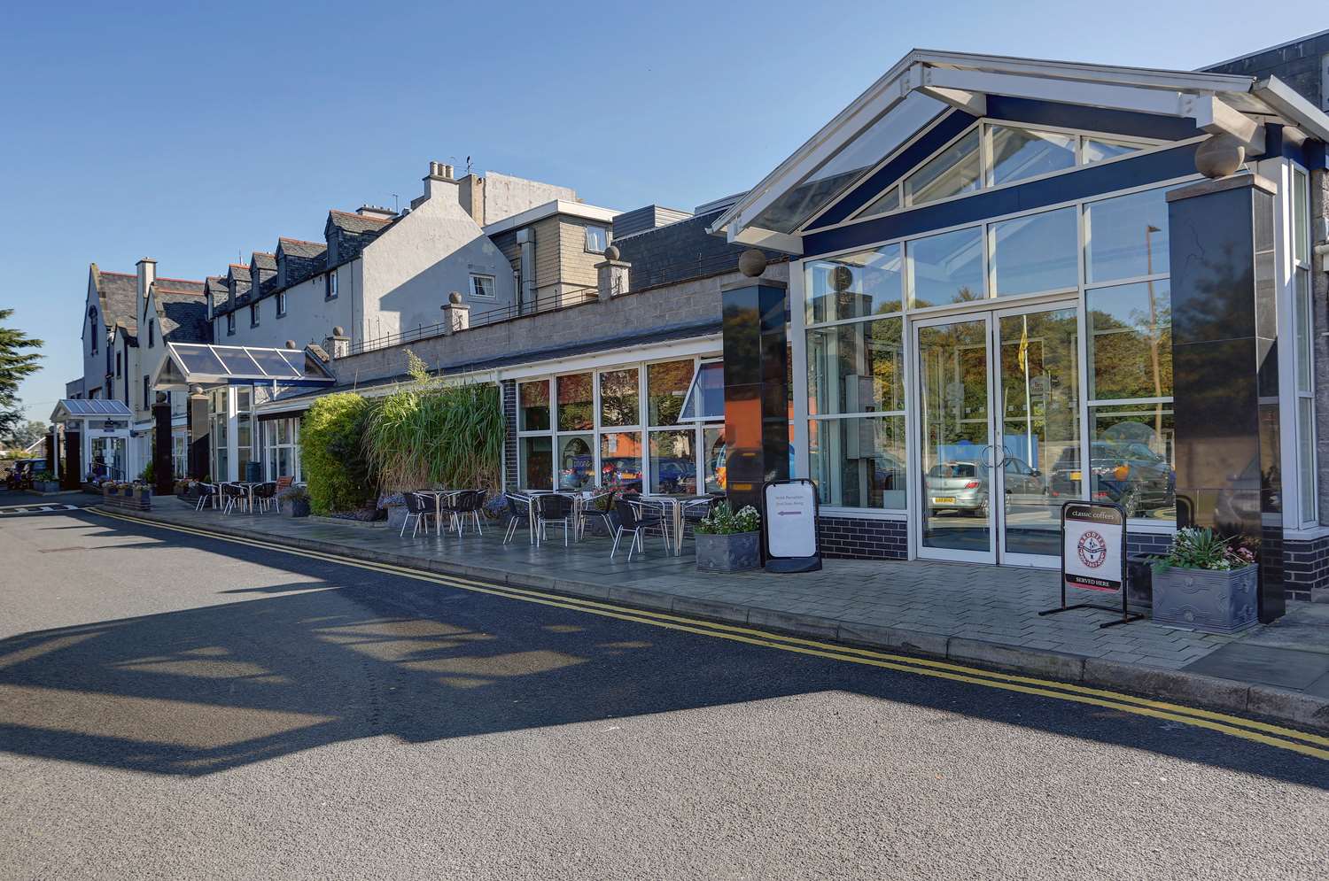 Best Western Kings Manor Hotel 53/56