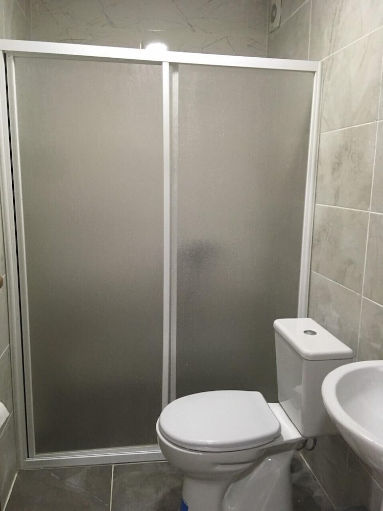Kule Hotel 43/49
