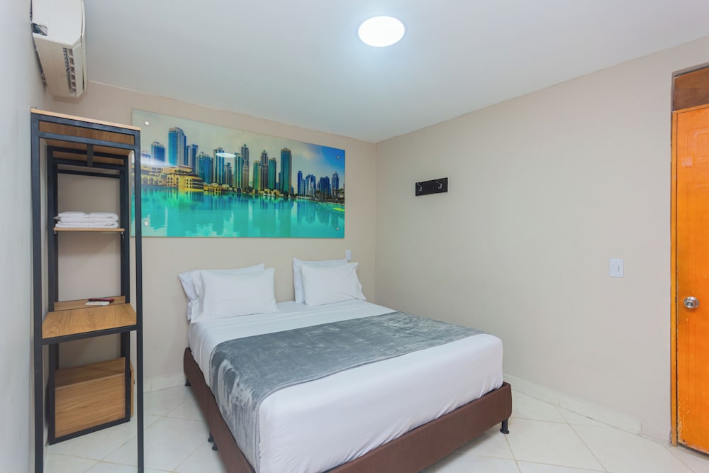 HOTEL TROPICAL SAN JERONIMO 5/27