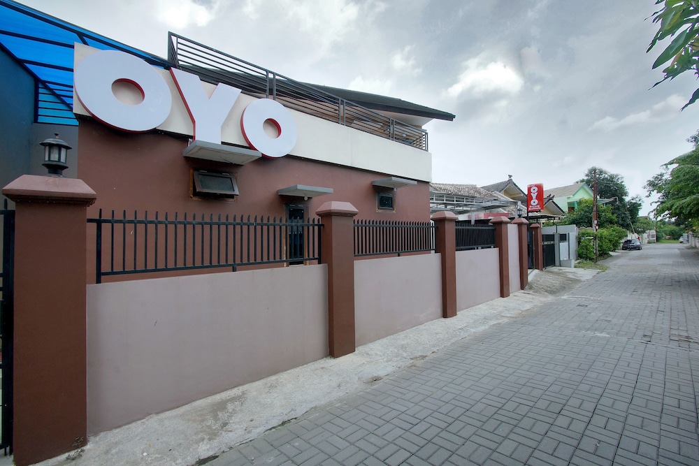 Hotel O near UGM formerly Bayang Brothers Guest House 8/55