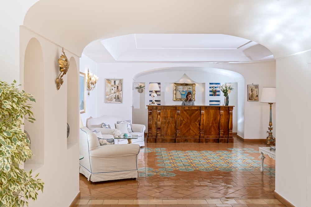 Hotel Punta Regina 8/69