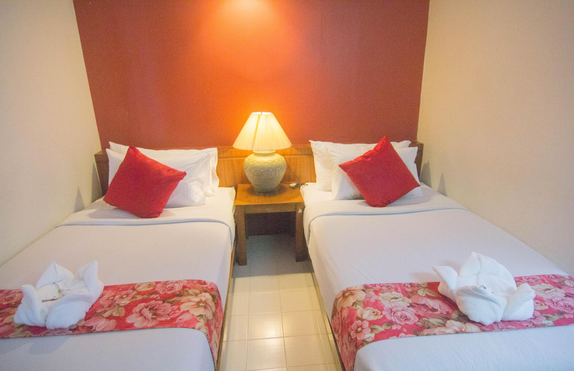 Standard, Double or Twin Bed