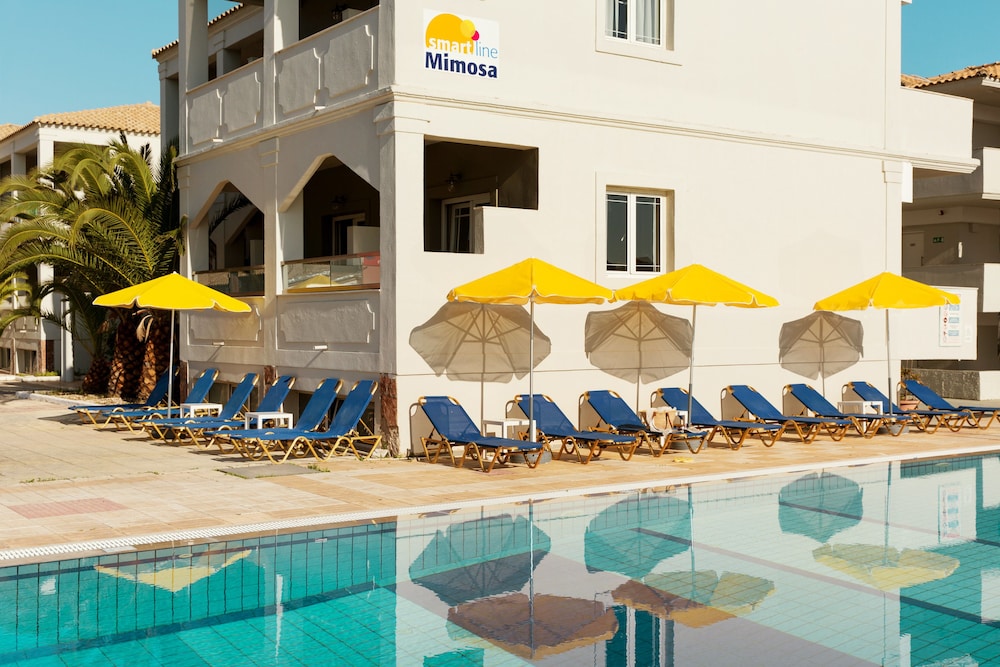 Mimosa Hotel 24/28