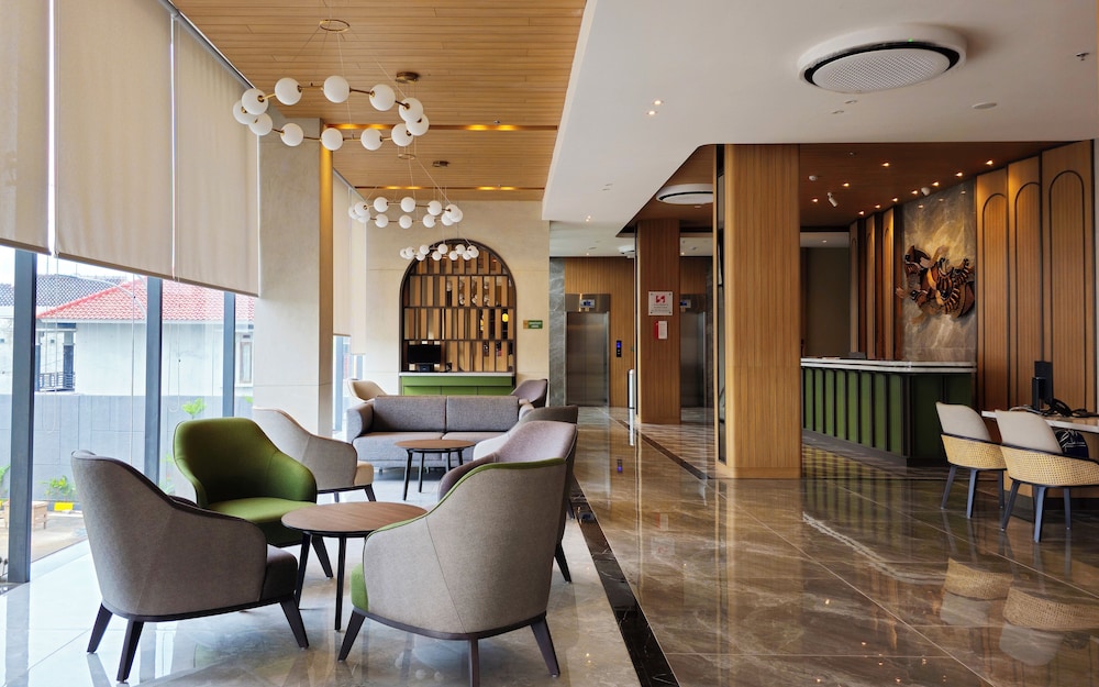 Swiss-Belinn Indramayu 56/85