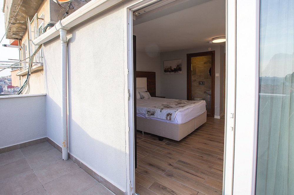 Pera Sultan Suite 8/50