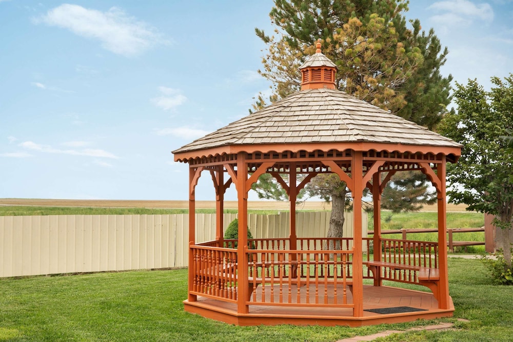 Travelodge by Wyndham Sharon Springs 21/25