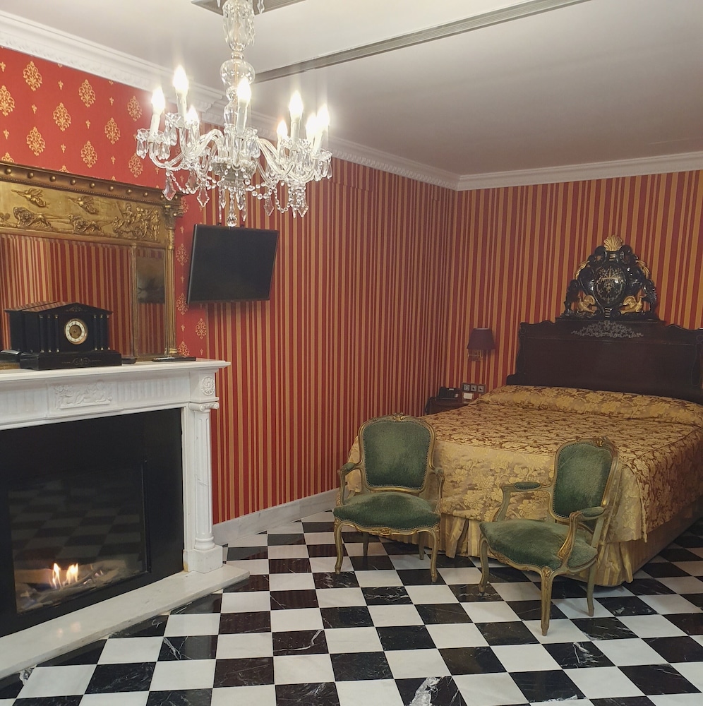 Hotel Ateneo Sevilla 42/50