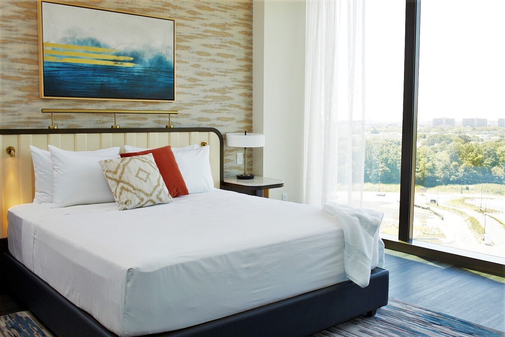 ROOM, KING BED, CITY VIEW, SOFA