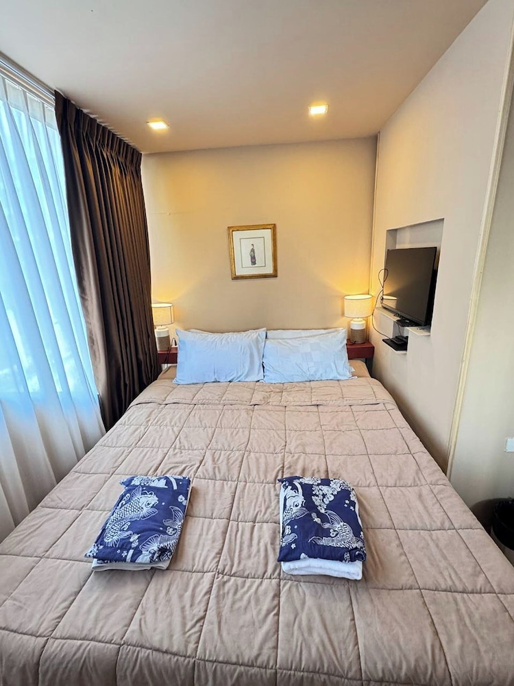 Blu Cabin Ari Stylish Gay Poshtel 17/73
