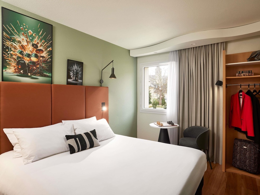 Ibis Caen Centre 14/72
