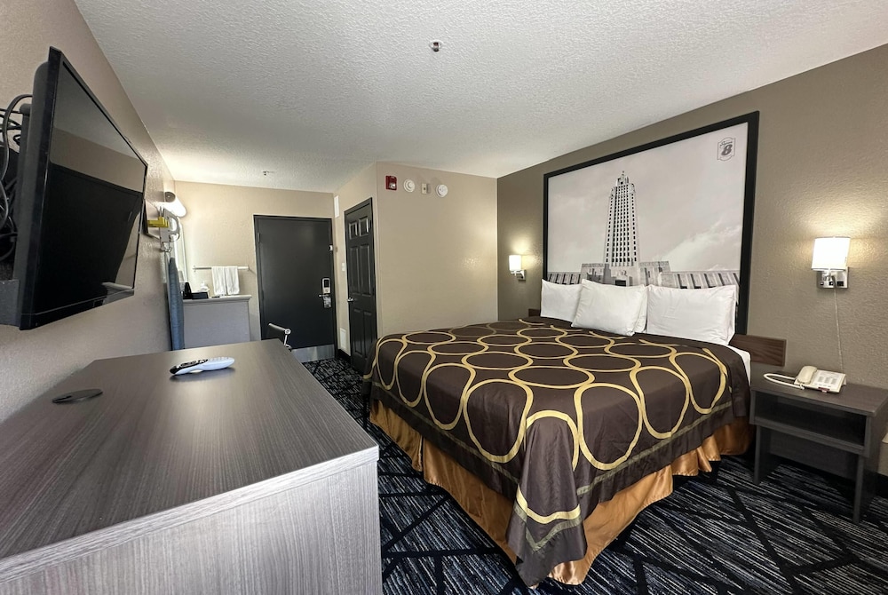 Super 8 by Wyndham Kinder/Coushatta near Casino 14/38