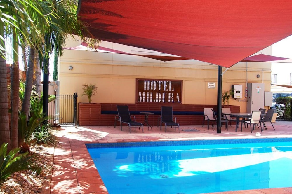 Mercure Mildura Hotel 57/59
