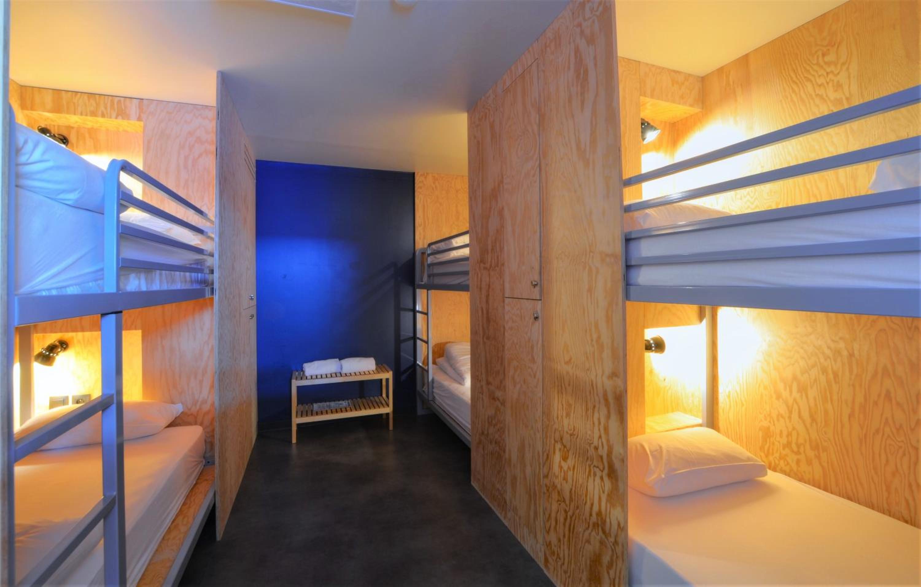Private, Mixed Dorm