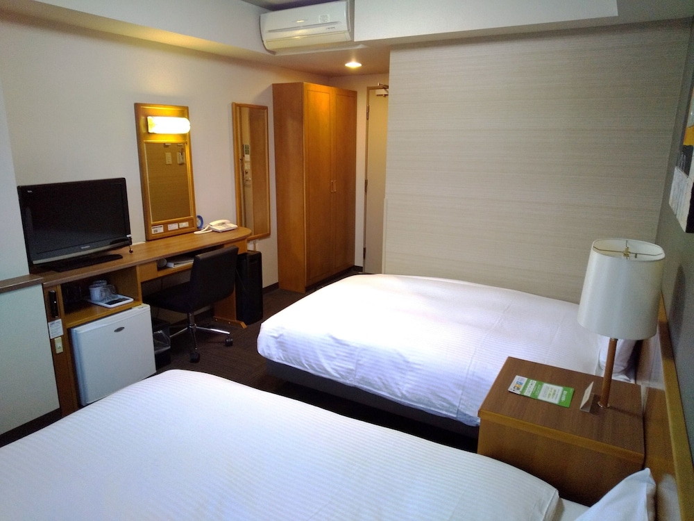 غرفة بسريرين منفصلين للمدخنين، Hotel Route-Inn Odate 2/6