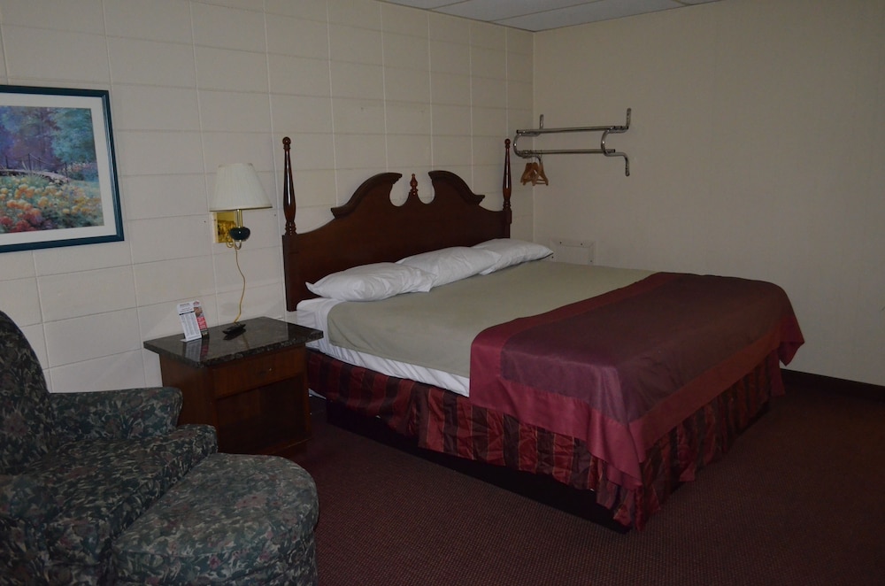 Grand Inn Fargo 24/32