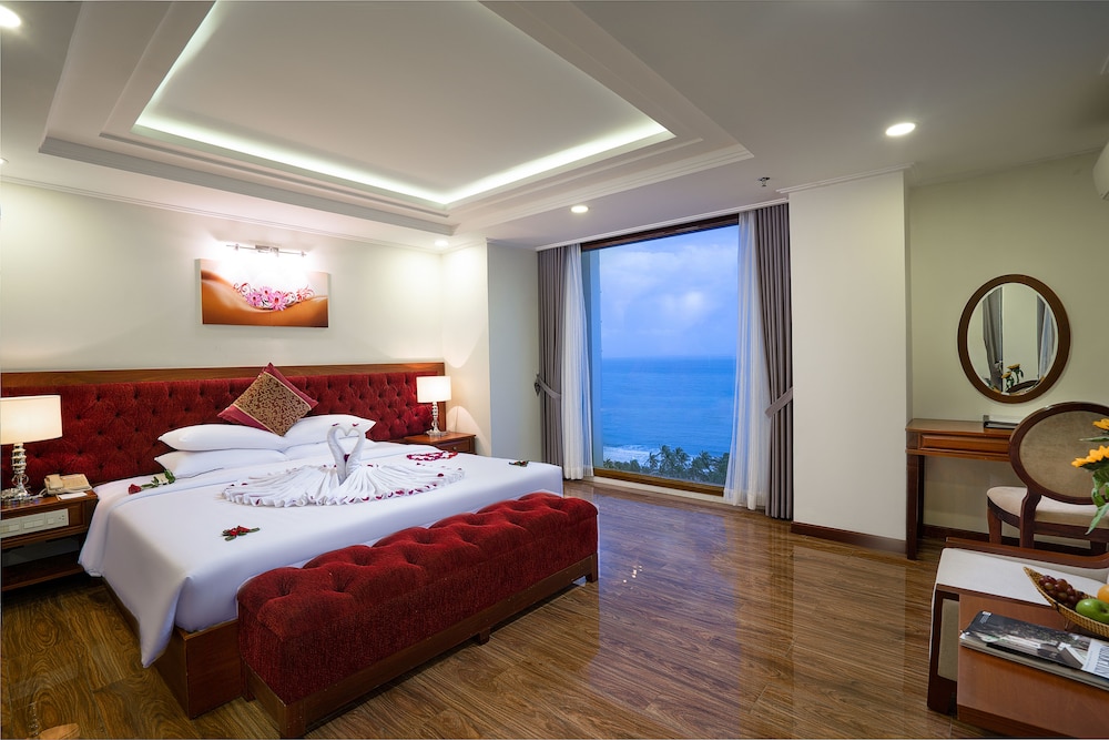 Apus Hotel 27/77