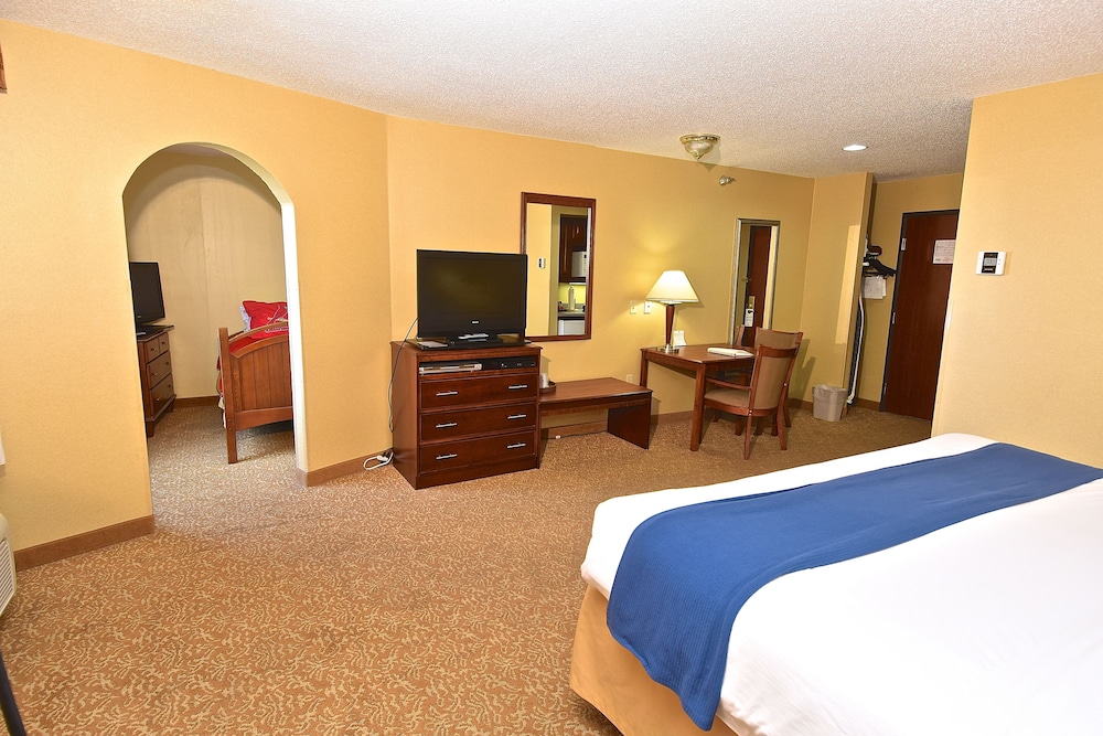 Holiday Inn Express Suites St Louis West Fenton 14/65