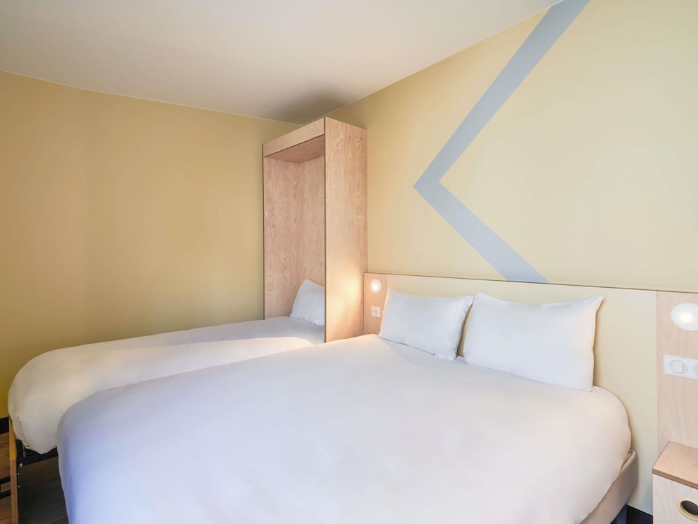 IBIS BUDGET SAINT MAURICE 26/55