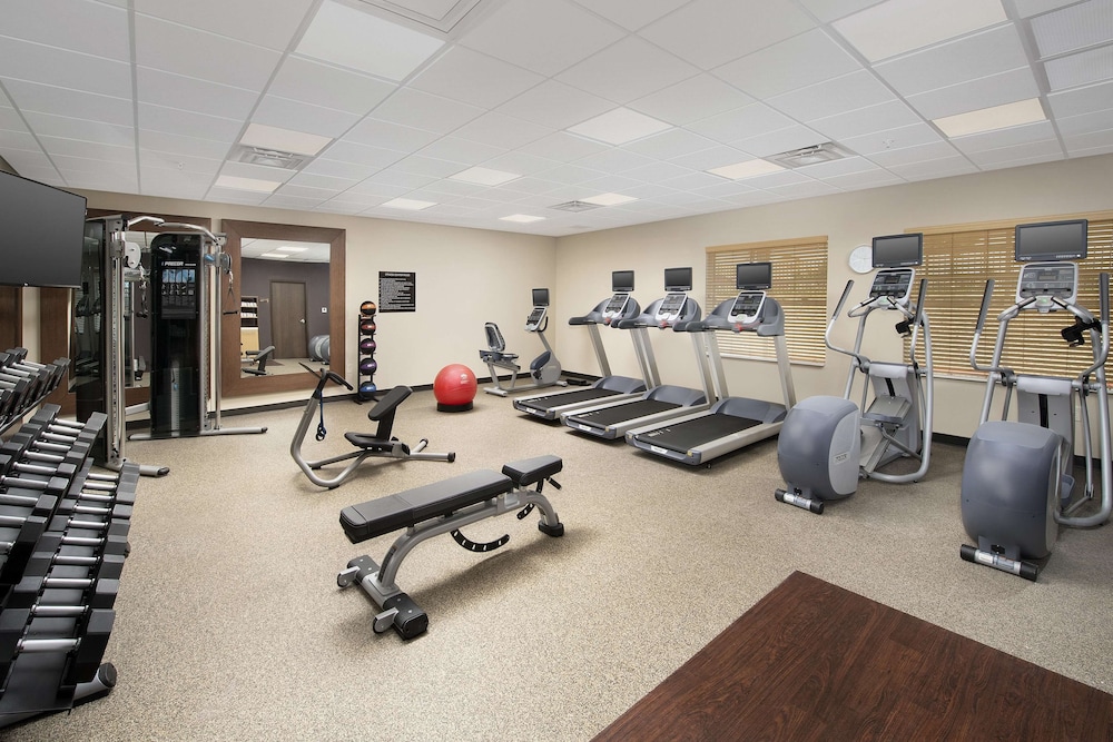 Homewood Suites By Hilton Kansas City Speedway Ks 12/42