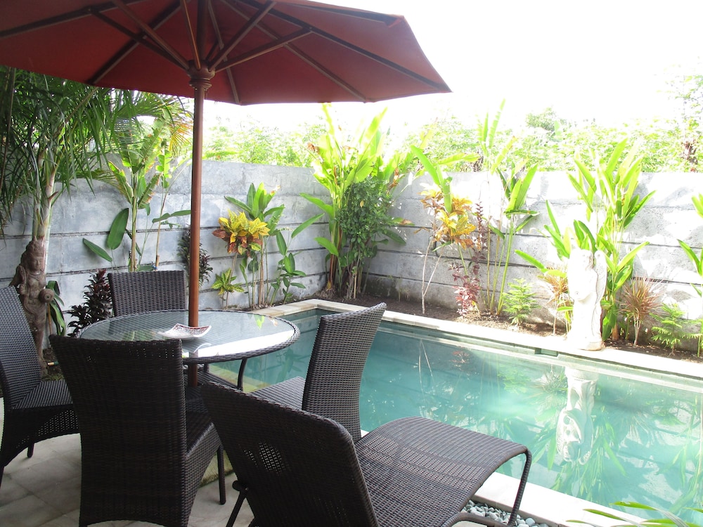 VILLA DENCARIK 13/25