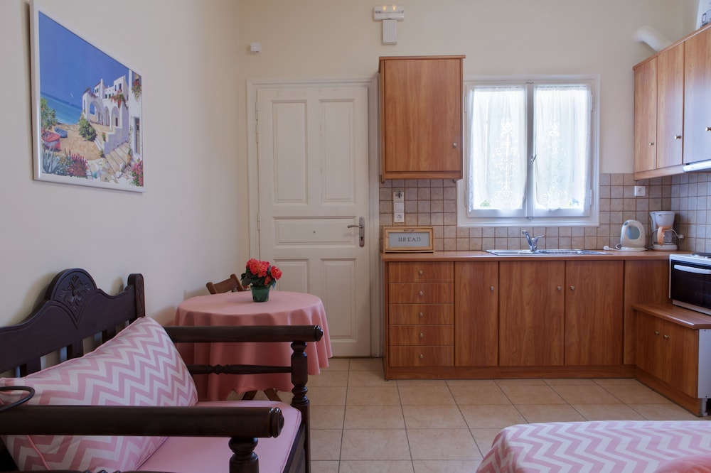 Matas Apos Apartments 44/63