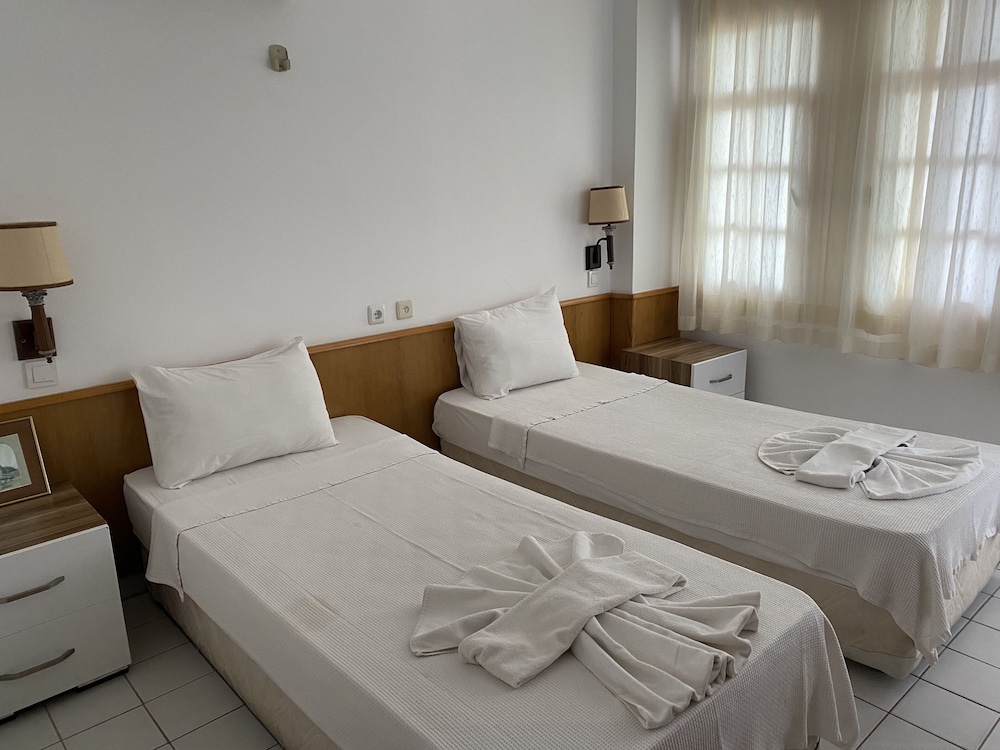 Naturella Hotel 22/82