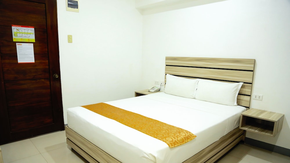 Travelbee Fuente Inn 27/52