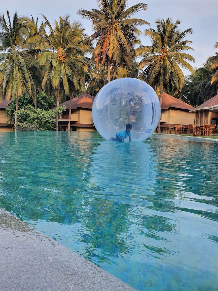 Coco Lagoon By Great Mount Resort 38/42