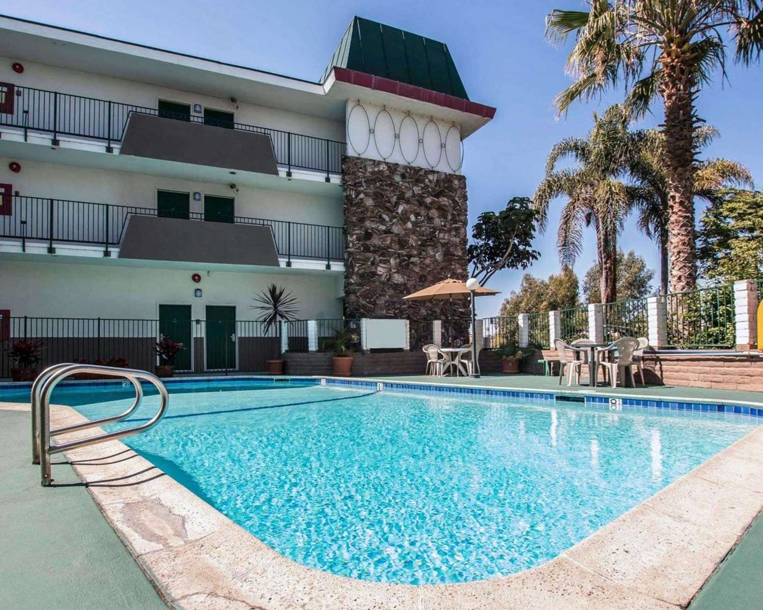 Motel6 Oceanside CA Marina Camp Pendleton in OCEANSIDE - CA