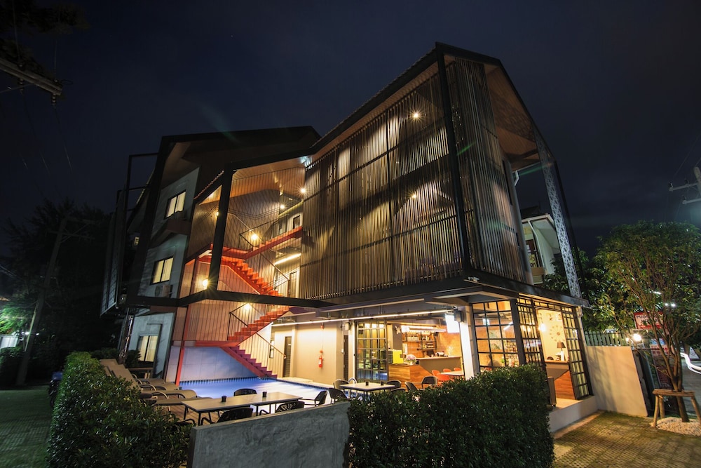 The Rodman Hotel 2/53