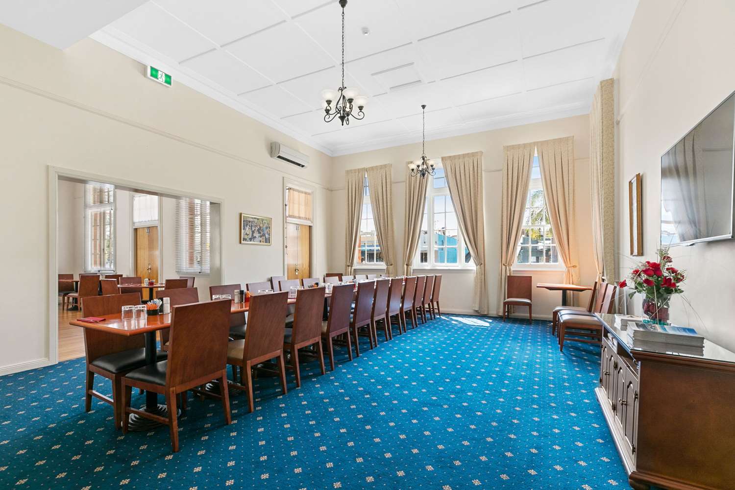 Quality Hotel Regent Rockhampton 18/25