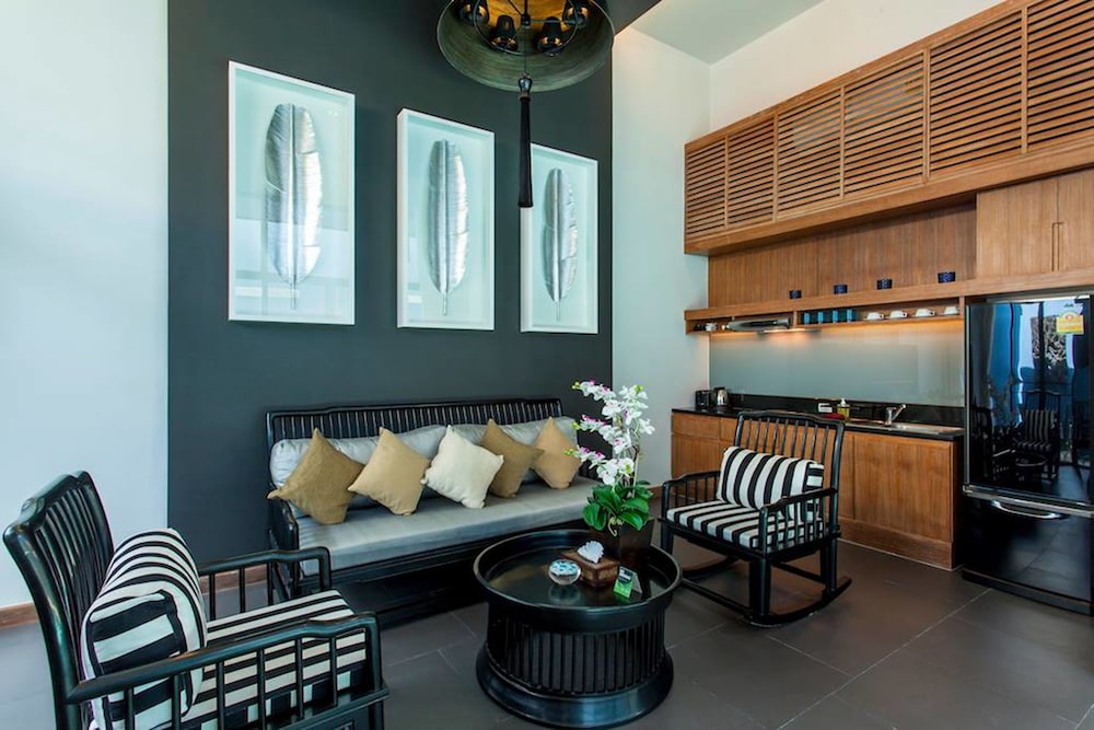Wings Phuket Villa by Two Villas HOLIDAY 33/45