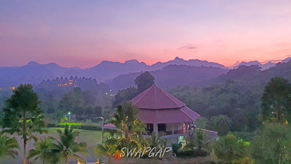 Takhun Mountain View Hotel 6/66