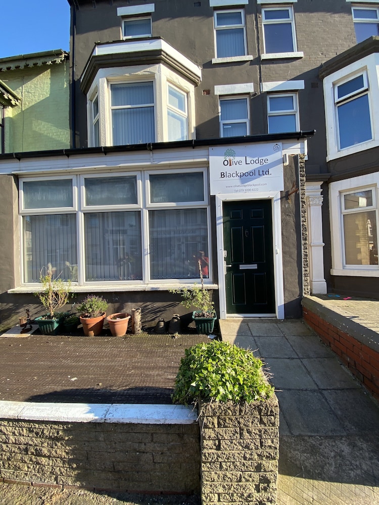 Olive Lodge Blackpool 25/29