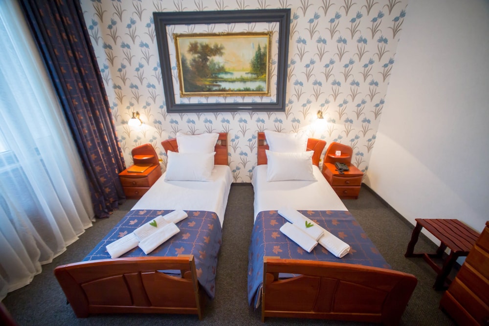 Bucharest Comfort Suites 56/66