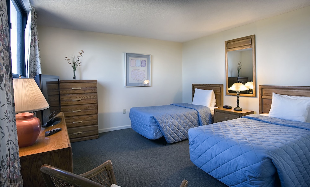 The Caravelle Resort 25/77